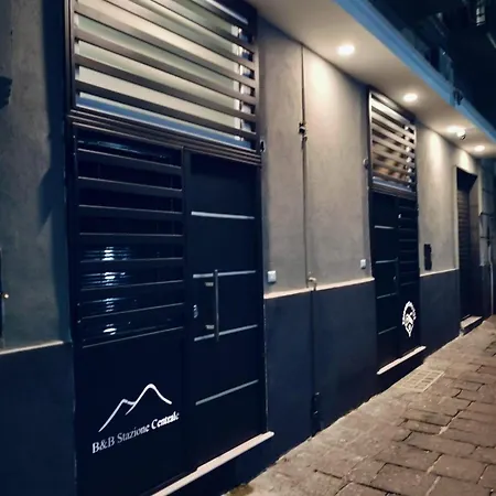 Semesterbostad Stazione Neapel